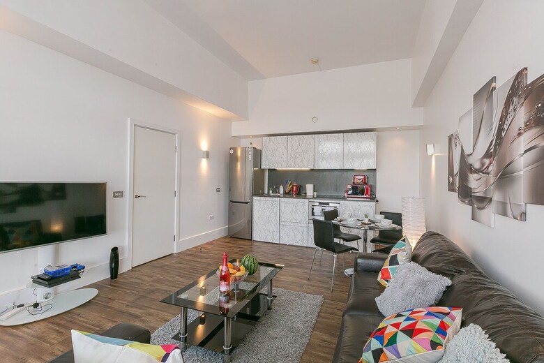 Apartamentos Living Space - Emerald