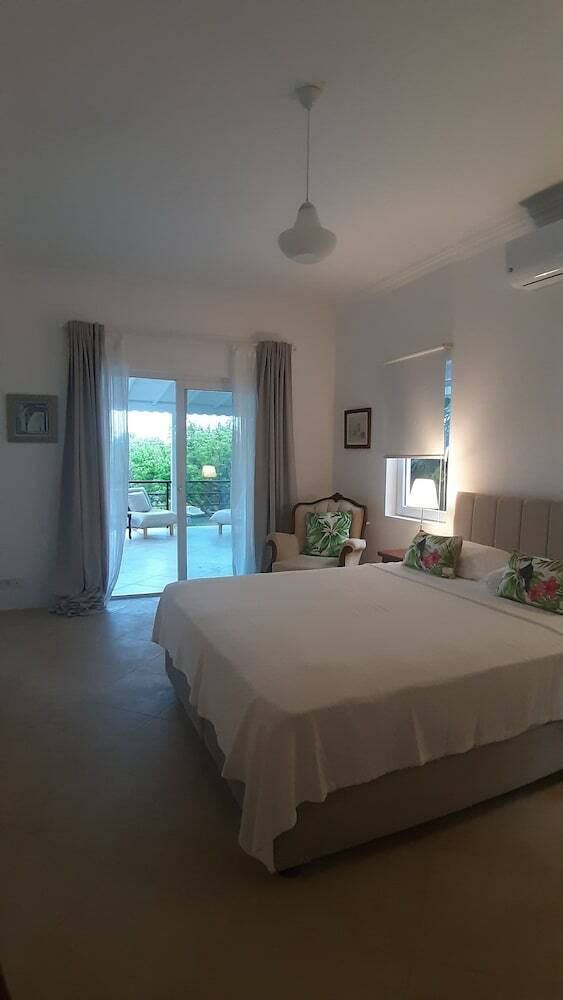 Hotel Villa White Apart