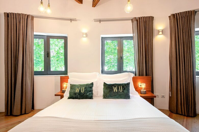 Aparthotel Wake Up Famalic�o