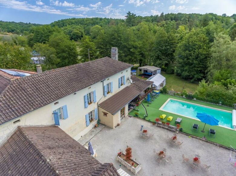 Bed & Breakfast Chambres D'h�tes La Charrue