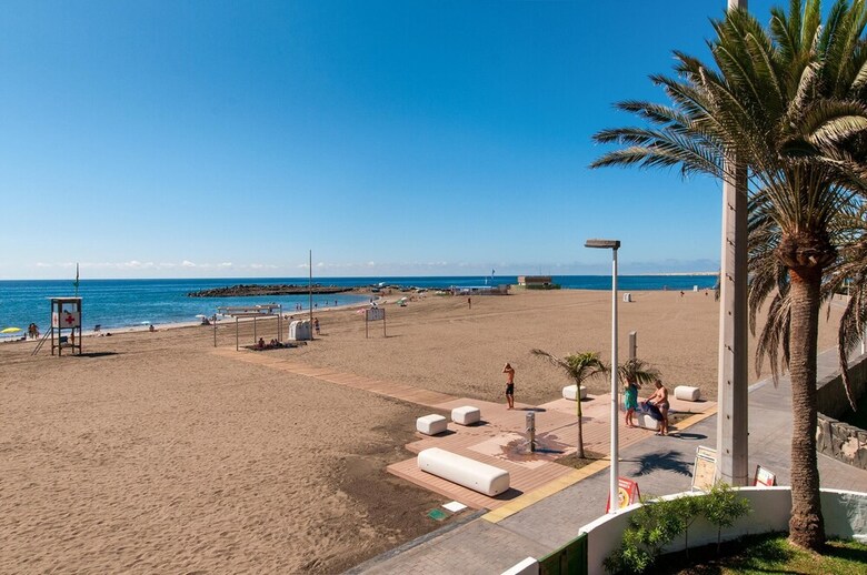 Beachfront Apart. Las Burras Mra 02