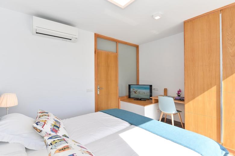 Villa Beachfront Duplex Morea Puerto Rico 2