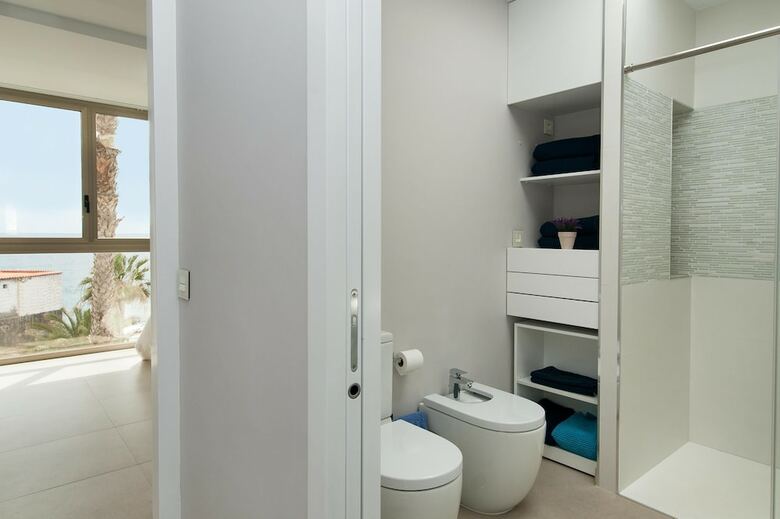 Beachfront Apartment Playa Del Aguila