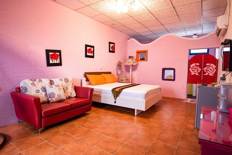 Bed & Breakfast Yingxun Hotel III