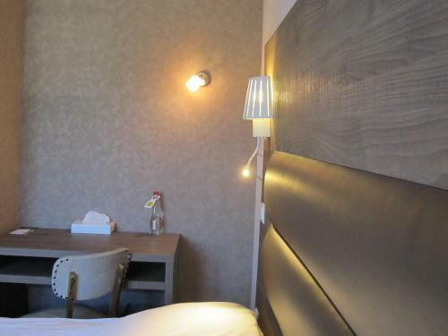 Hotel H�tel Deshors-foujanet