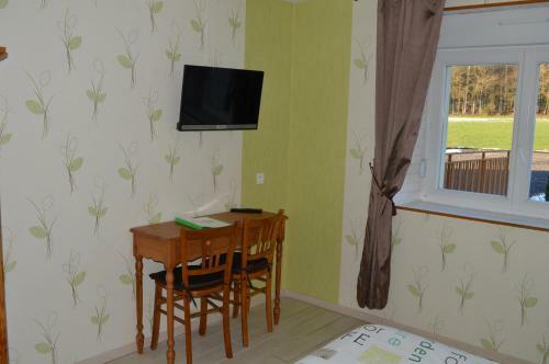 Bed & Breakfast Chambres Et Table D'h�tes La Trottel�e