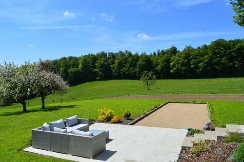 Bed & Breakfast Chambres Et Table D'h�tes La Trottel�e