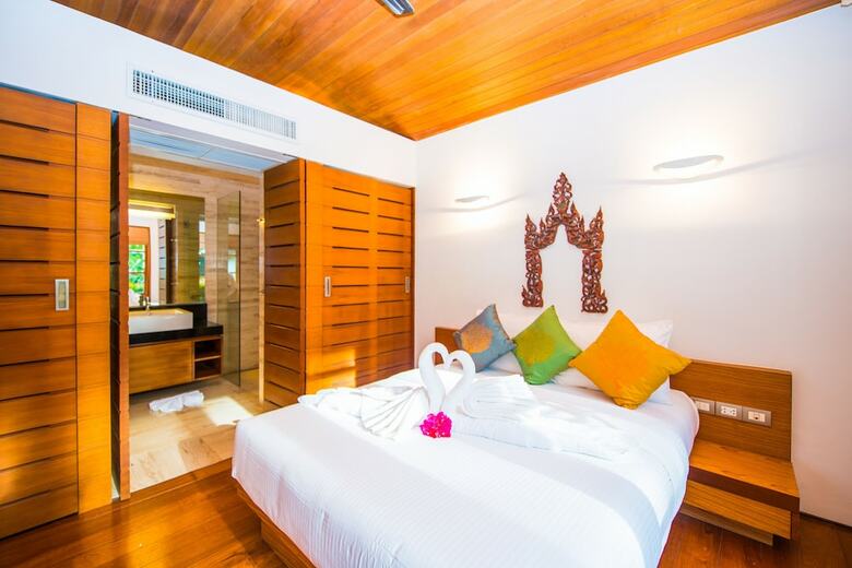 Charming Beachfront Villa On Bangtao