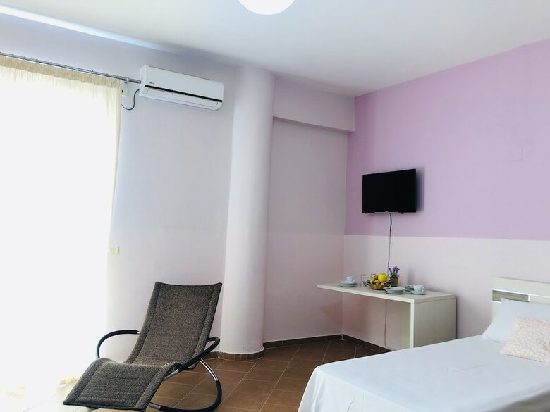 Briken Aparthotel