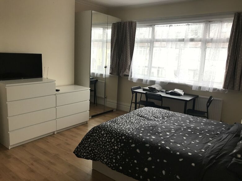 Residencia Gladstone Park Gardens