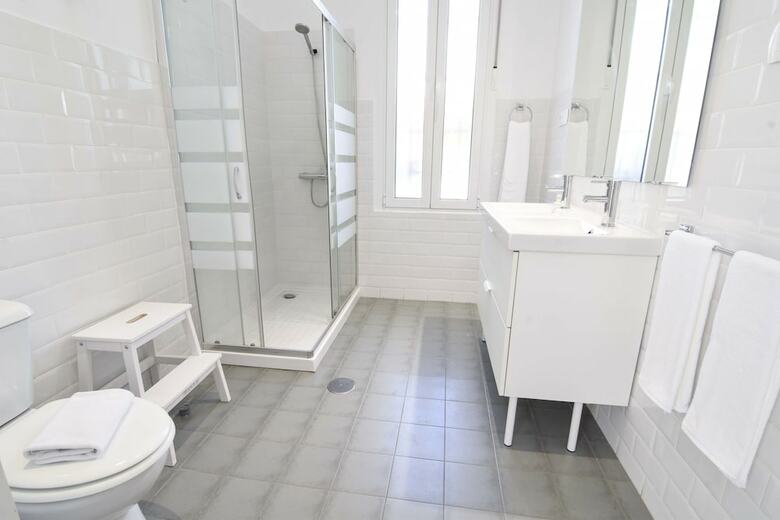 Apartamentos Letmalaga Pedregalejo Painter