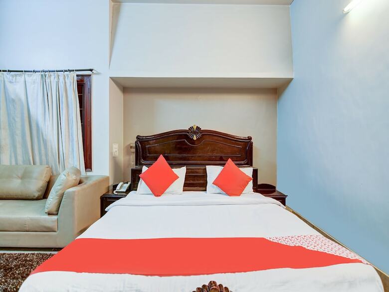 Hotel Oyo 38042 The Residency Inn