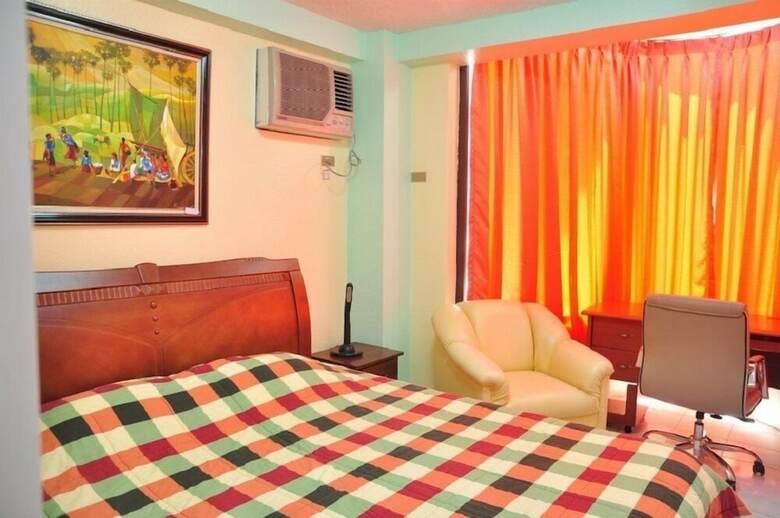 White Mansion Davao Hotel