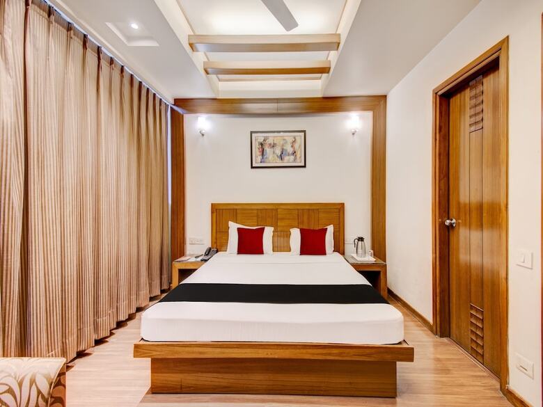 Capital O 36429 Hotel Abs 17