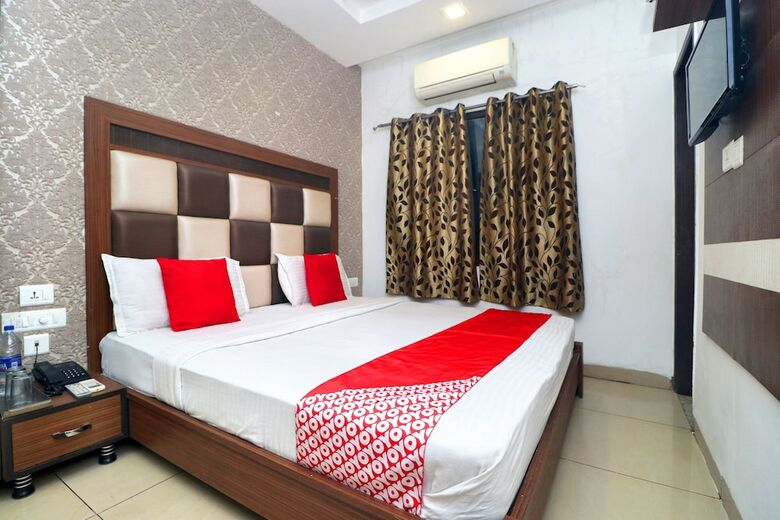 Oyo 19392 Hotel Lexis