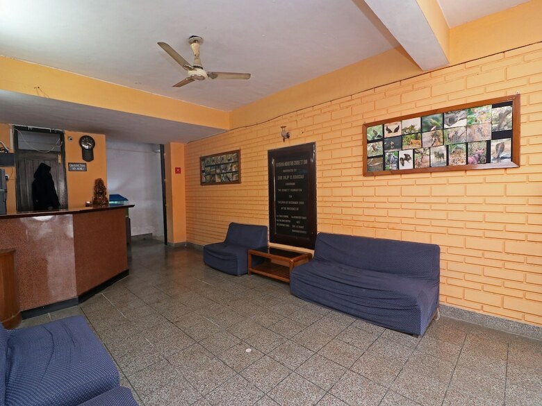 Hotel Oyo 26825 Corbett Inn