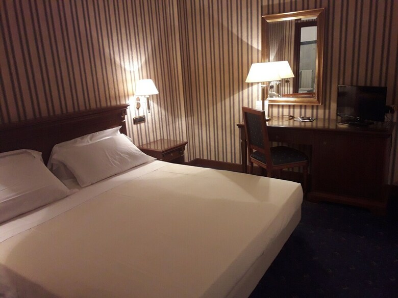 Hotel Jolly