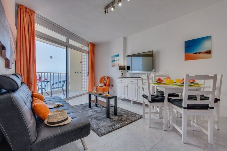 M12b. Very Central Apartment In Las Am�ricas