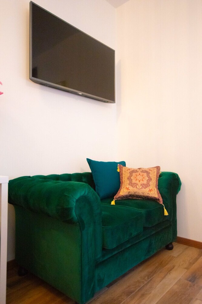 Hotel Center Luxury Rooms 2