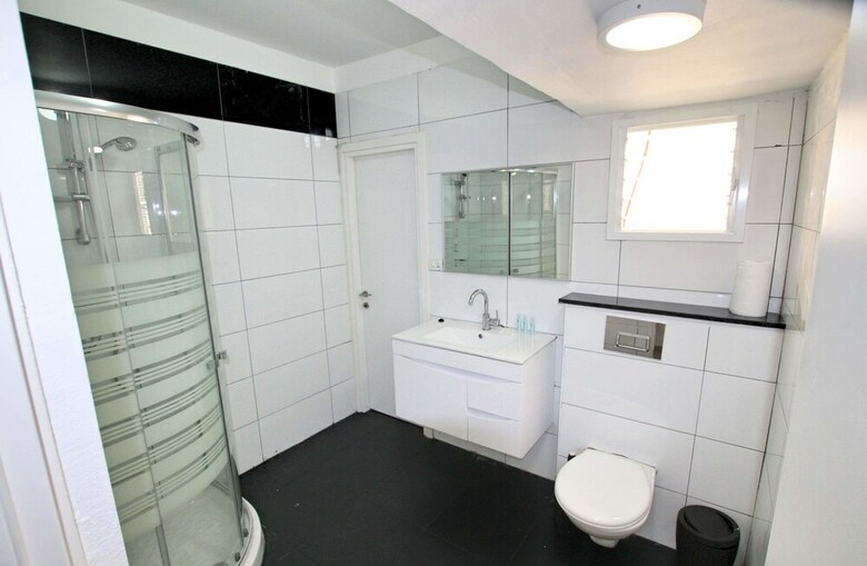 Arendalzrail Apartment - Balfour 35