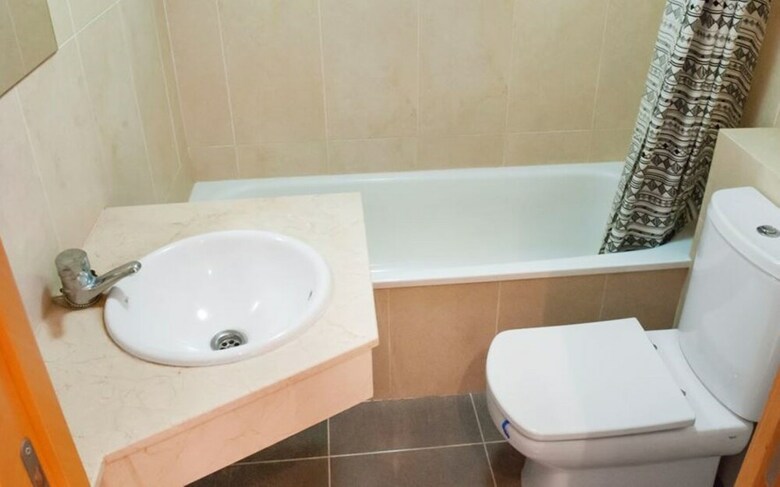 107258 - Apartment In Fuengirola