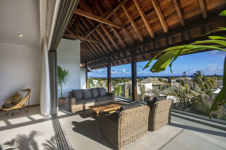 Apartamentos Mythic Suites & Villas