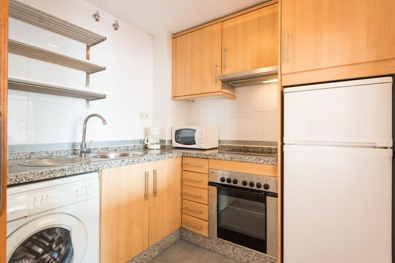 107364 - Apartment In Malaga