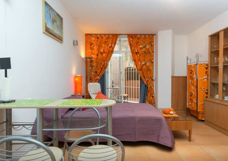 Apartamentos 100682 -  Studio In Torremolinos