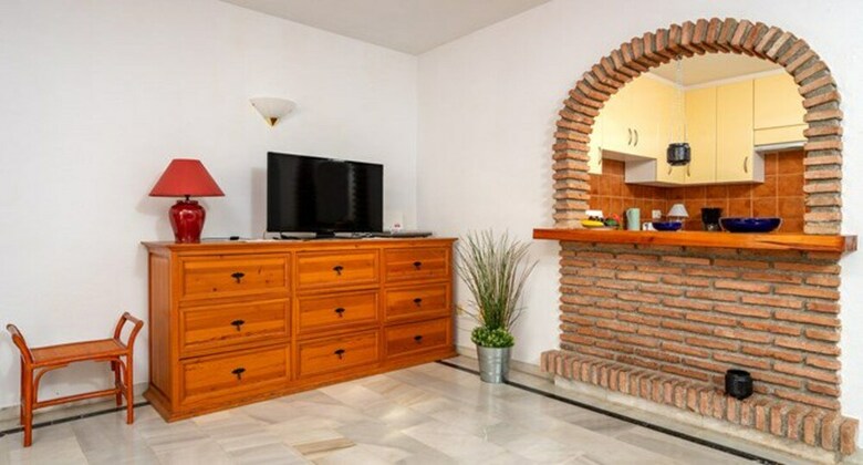107709 - Apartment In Mijas