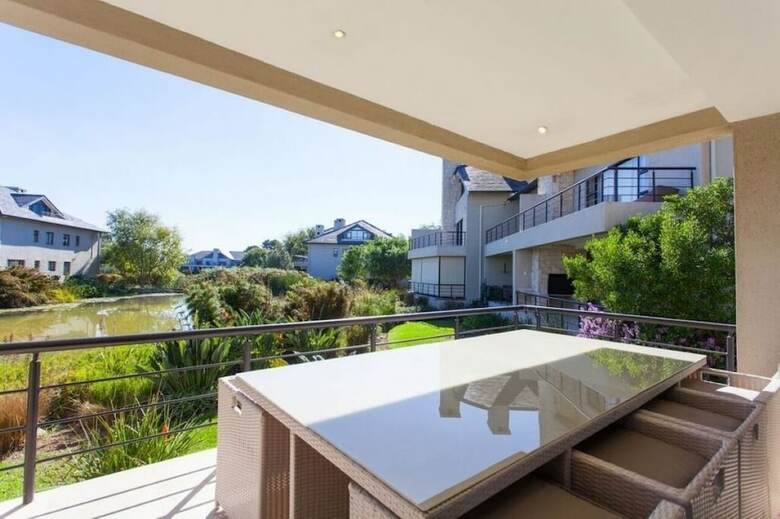 Valley Golf Lodges
