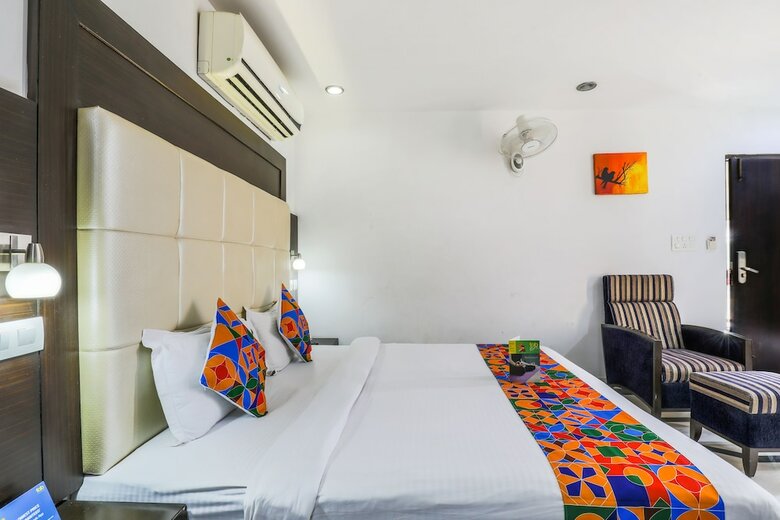 Fabhotel Ocean