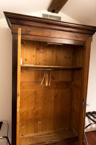 Hostal Les Cinq Sens Du Ch�teau Mayne Lalande