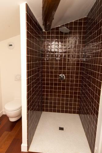 Hostal Les Cinq Sens Du Ch�teau Mayne Lalande
