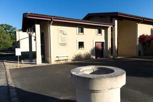 Hostal Les Cinq Sens Du Ch�teau Mayne Lalande