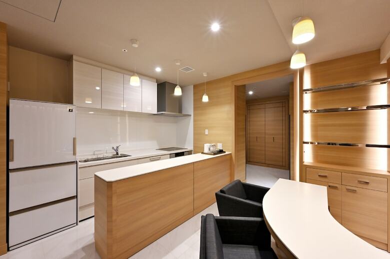 Hotel Oriental Suites Airport Osaka Rinku