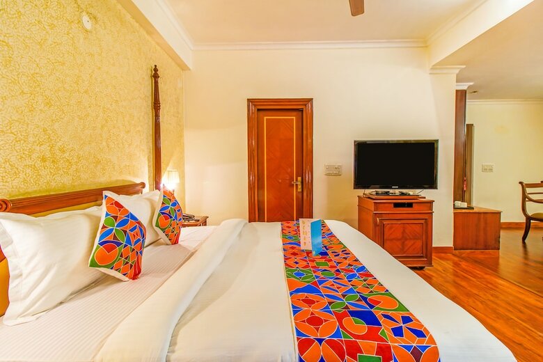 Fabhotel Bax