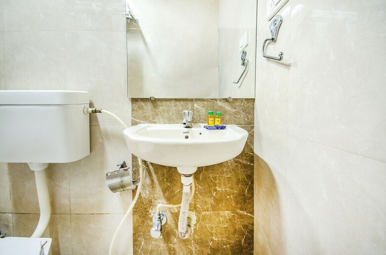 Fabhotel Aundh Retreat