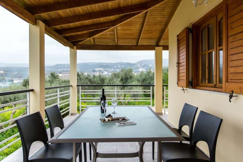Villas Lefkothea