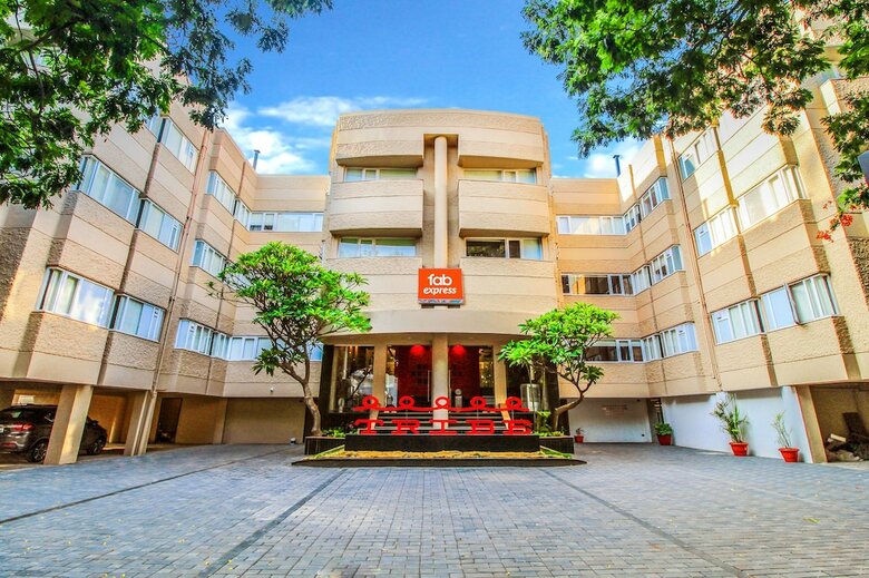 Hotel Fabexpress Tribe