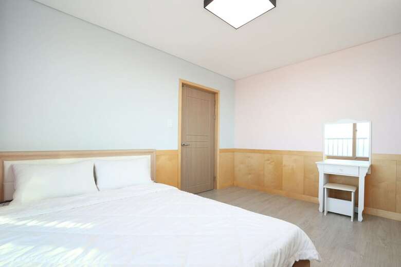Observatory Pension