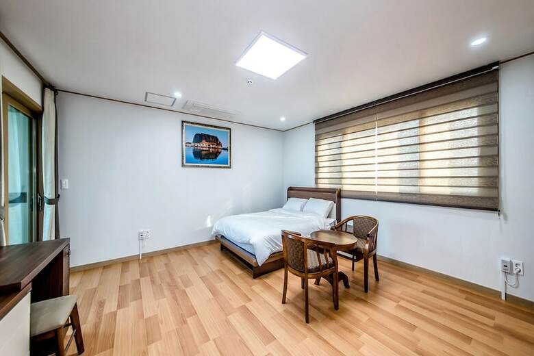 Jeju Gaetkkeusi Pension