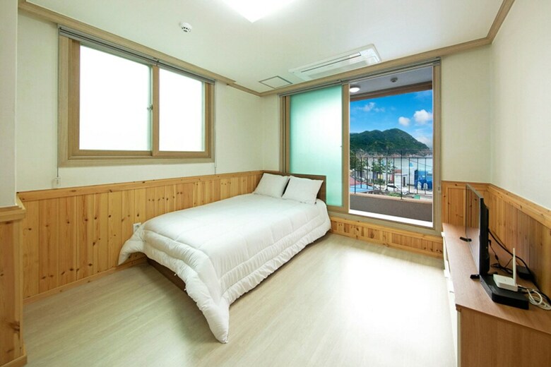 Samcheok Sunny Pension