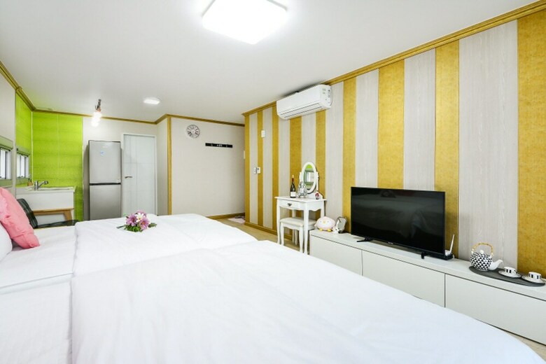 Yeosu Feeling Pet Pension
