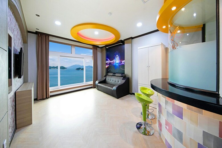 Apartamentos Yeosu The King Pension