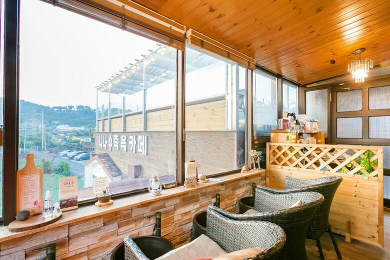 Jeju Basan Olle Pension