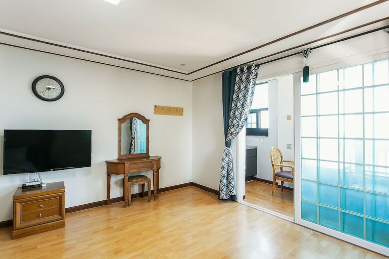 Jeju Ocean View Pension