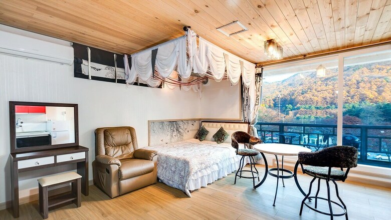 Gapyeong San Arae Spa Pension