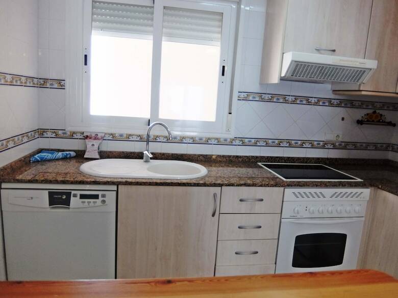 Apartamentos Poligono 9 - Escalera A - 1�