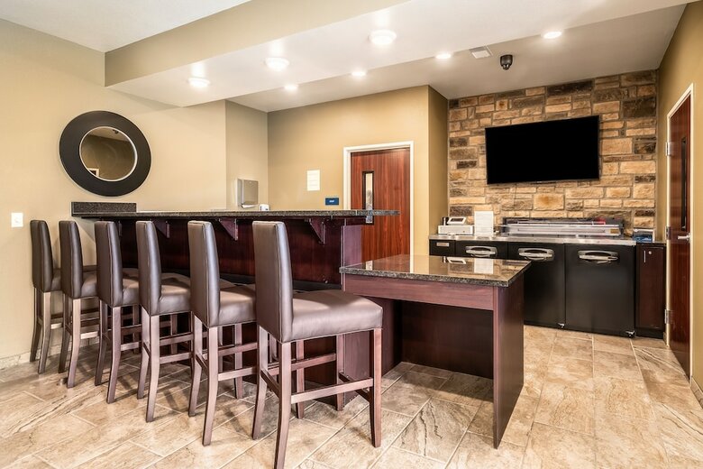 Hotel Cobblestone Inn & Suites - Kermit