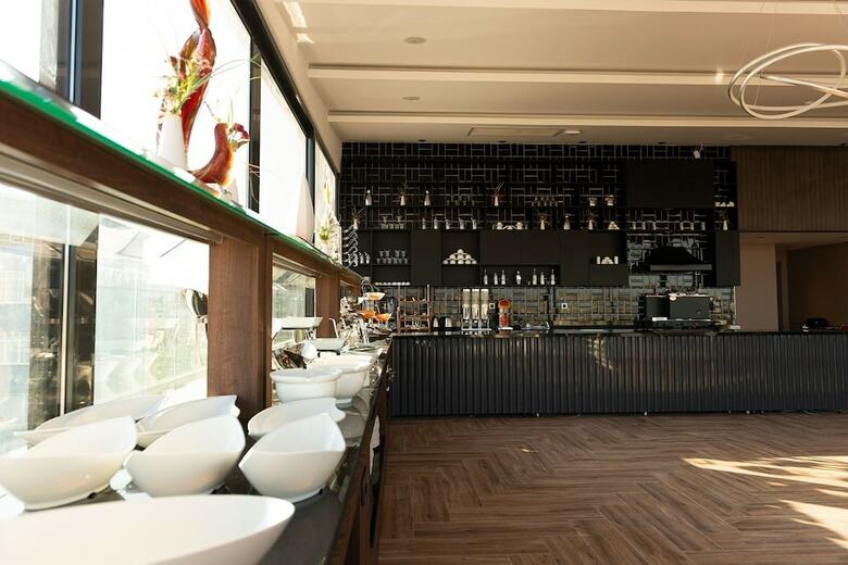 B&c Hotel